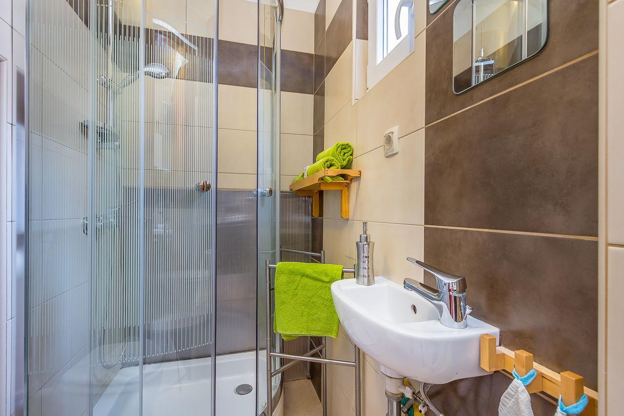 Apartment Rustico بولا المظهر الخارجي الصورة